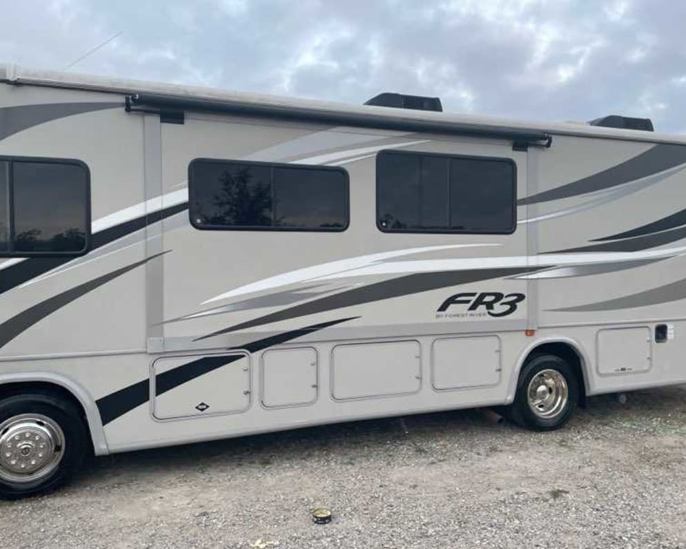 2015 Fr3  by Forest River for rent in 70726