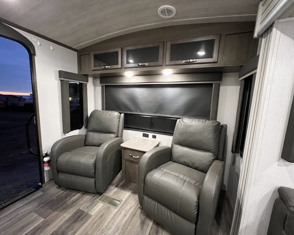 2021 Travel Trailer RV for Rent in Moses Lake, Washington