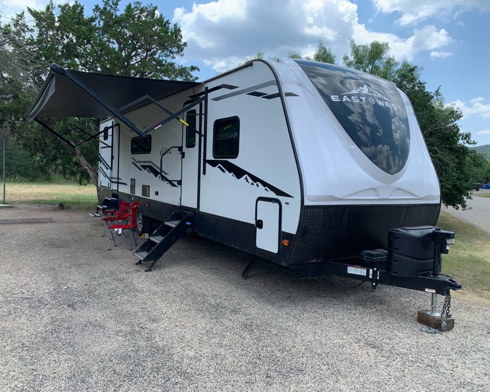 2021 Travel Trailer RV for Rent in Kerrville, TX