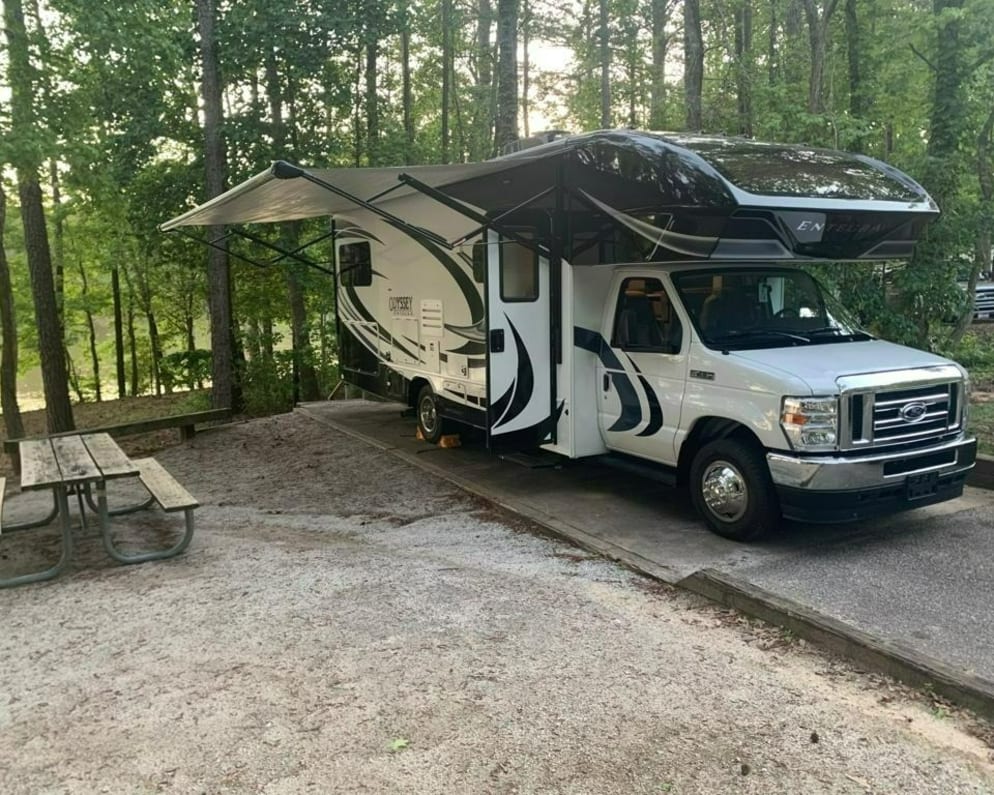 Awning and beautiful RV ready to impress
If it&#39;s windy, retract the awning as this will break