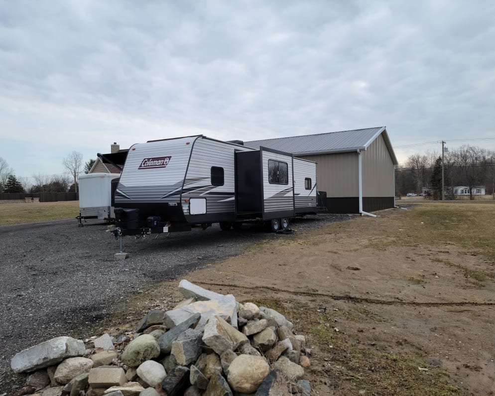 2021 Lantern 300TQ  by Coleman for rent in 48160