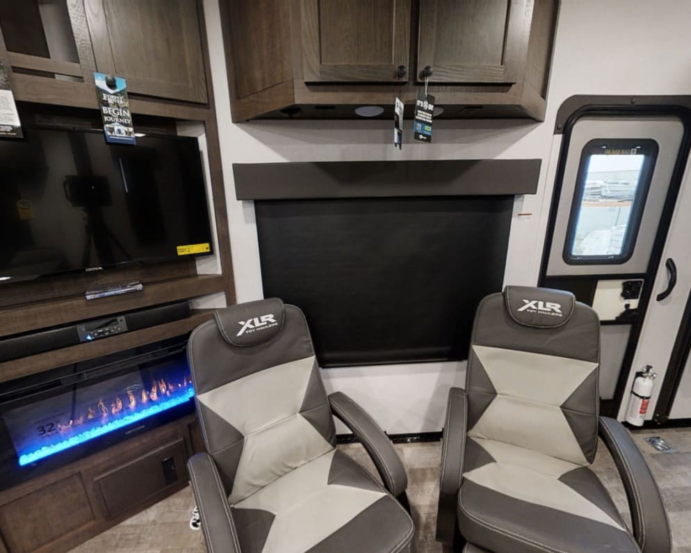2021 Forest River Xlr Thunrderbolt Toy Hauler for rent in Chandler Arizona