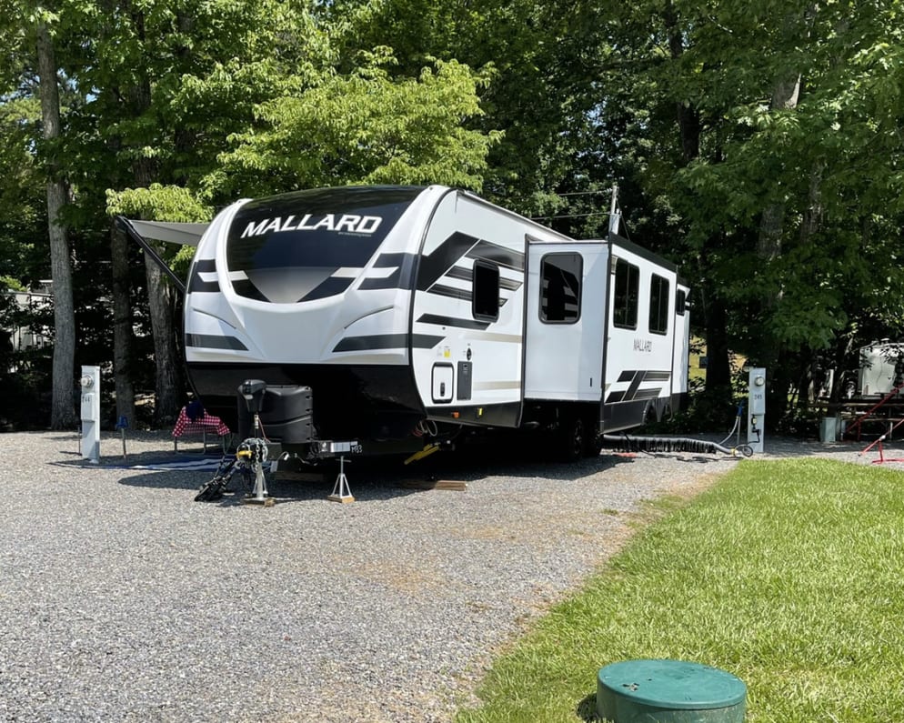 2021 Heartland RVs Mallard Travel Trailer RV for Rent in Murphy, North ...