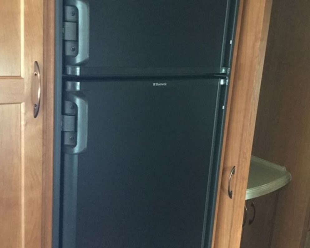 2014 Adventurer 31DS Class C for rent in Kelowna British Columbia