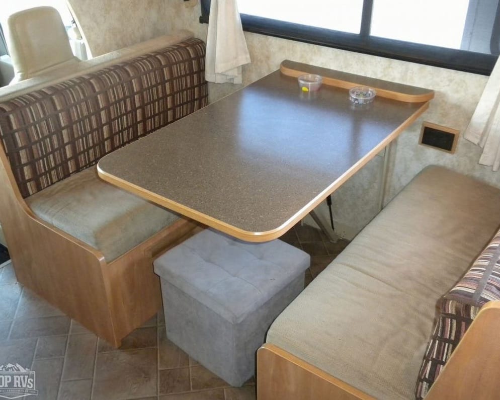 2010 Access  by Winnebago for rent in K4M 1B3