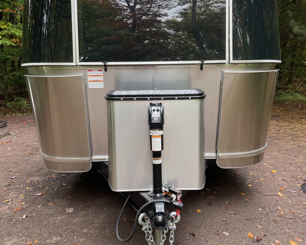 2022 Airstream Caravel