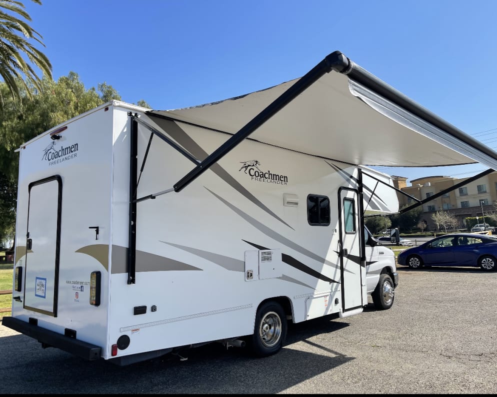 2020 Freelander  by Coachmen for rent in 92821