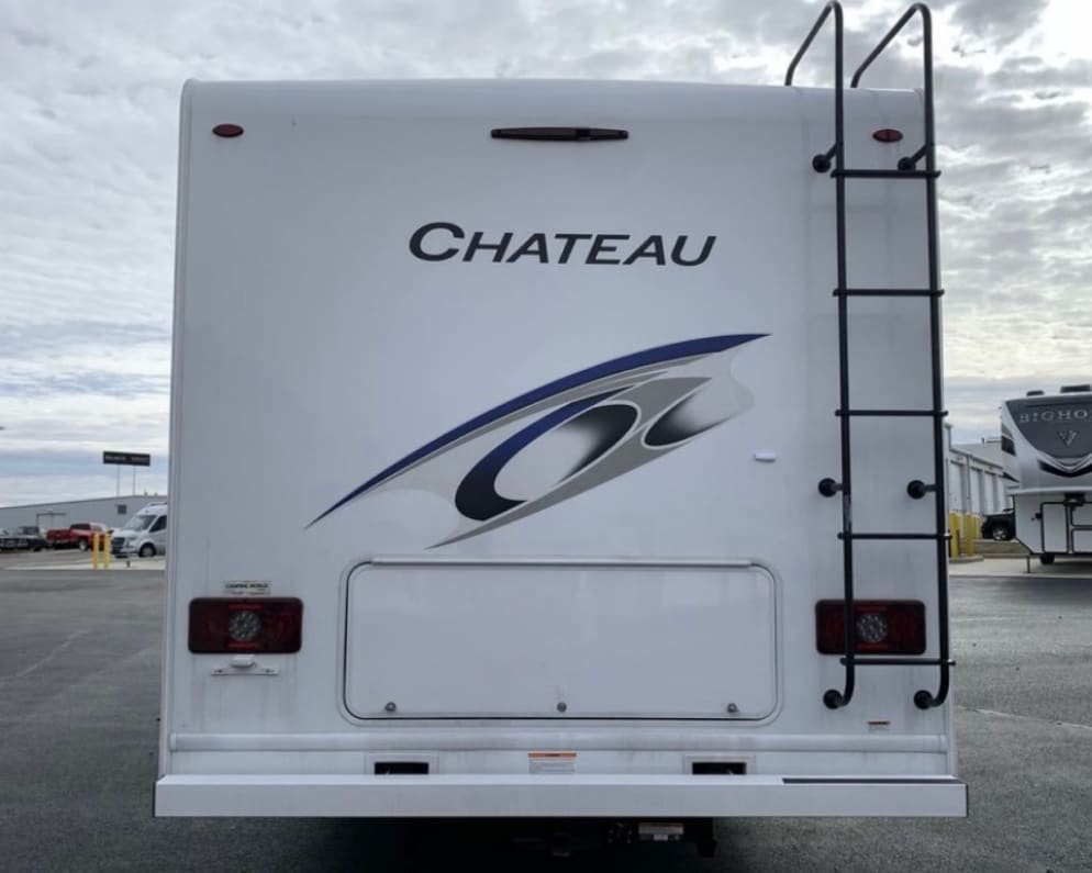 2021 Chateau  by Thor Motor Coach for rent in 45327
