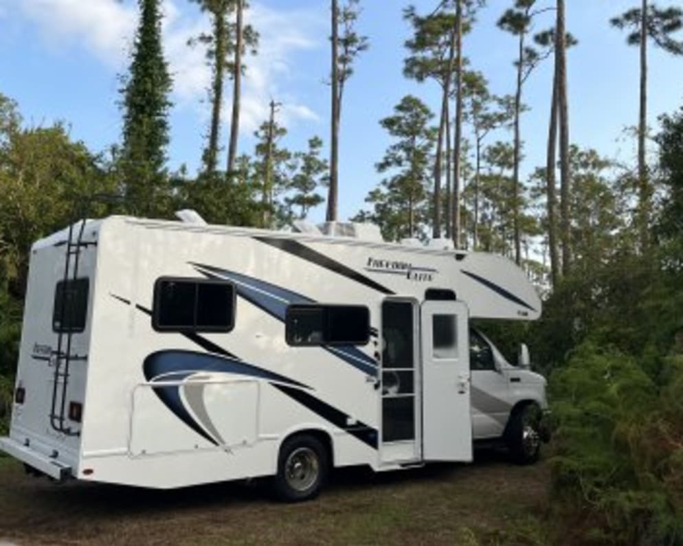 2021 Thor Freedom Elite available for rent in Celina Texas