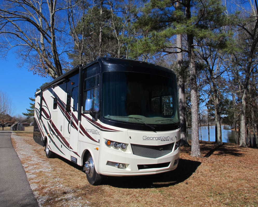 2015 Georgetown XL available for rent in Hazel Green Alabama