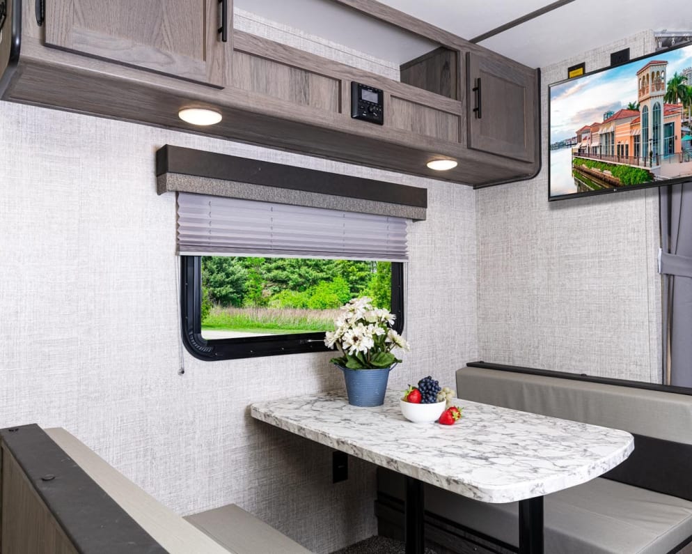2022 Gulfstream 26BHG Travel Trailer for rent in Orangeville Ontario