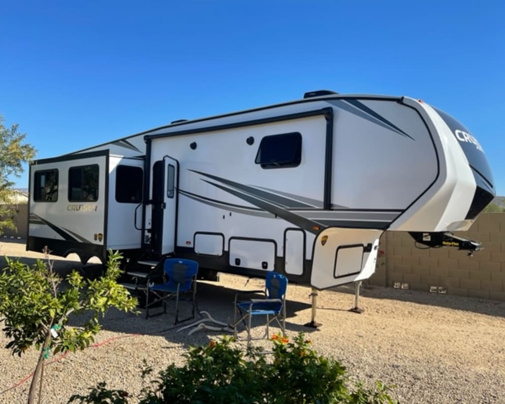 2021 Crossroads RV Cruiser Aire