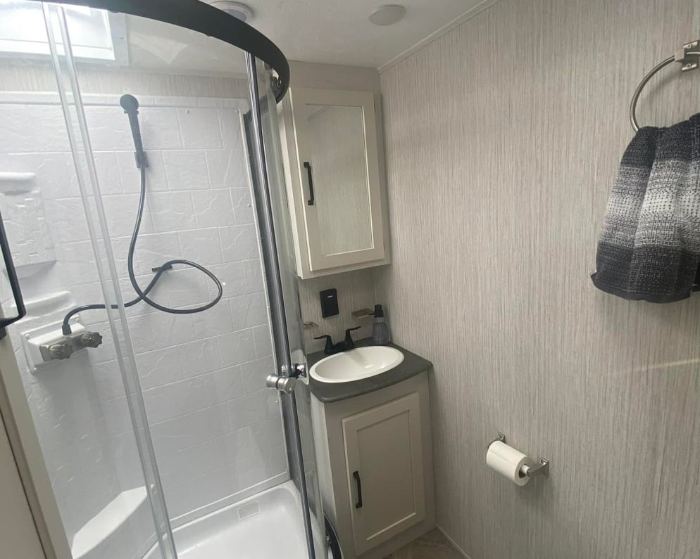 2022 Travel Trailer RV for Rent in Marshfield, Missouri