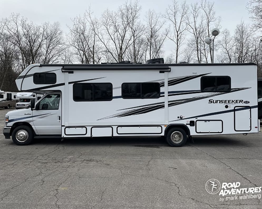 2023 Sunseeker  by Forest River for rent in 44055