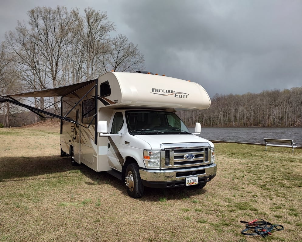 Class C RV for Rent in La Plata, Maryland