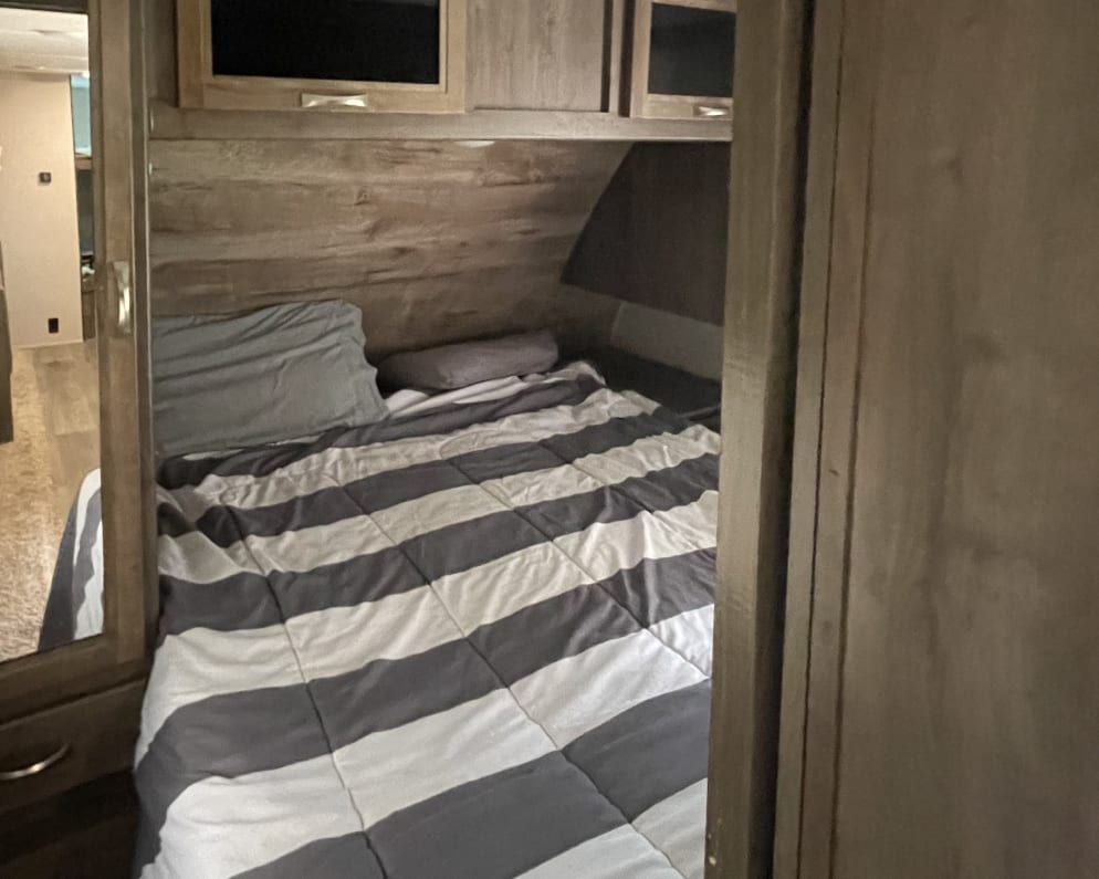 2018 Dutchmen Coleman Light LX available for rent in Gainesville Georgia