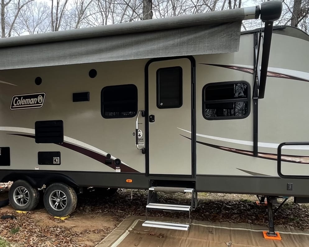 2018 Dutchmen Coleman Light LX
