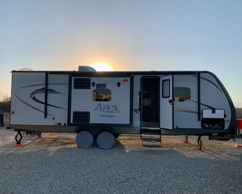 2016 Coachmen Apex