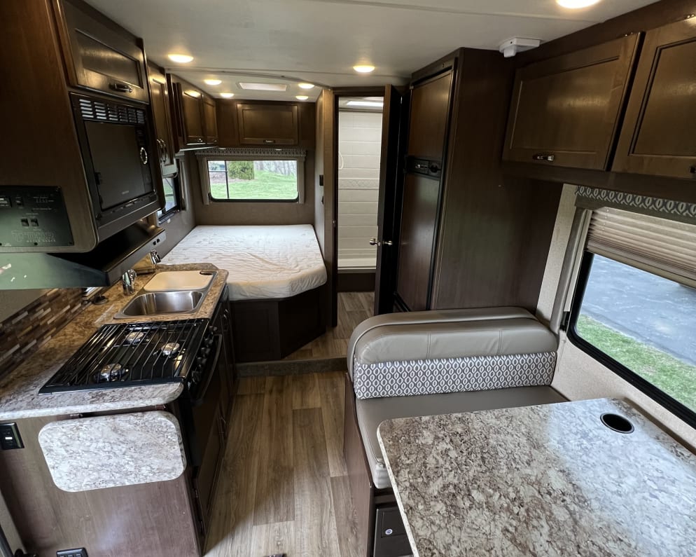 2017 Thor Freedom Elite Class C for rent in Urbana Ohio