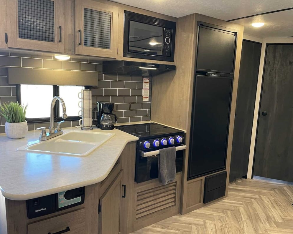 2021 Hideout  by Keystone RV for rent in 84737
