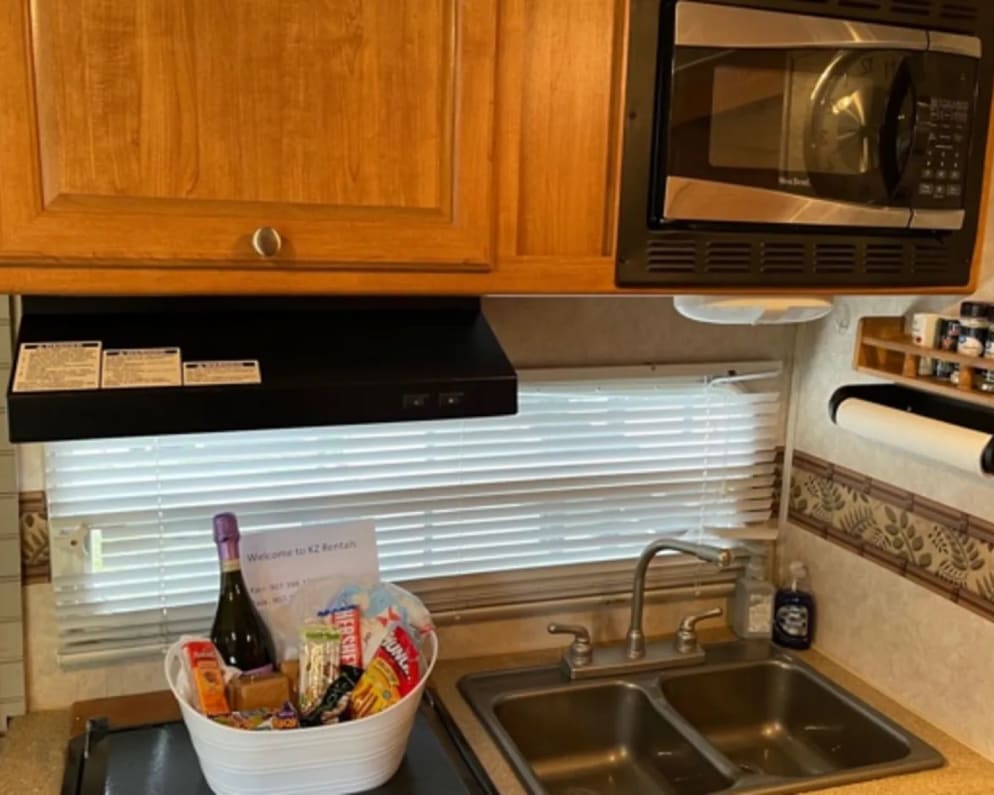 2009 Forest River Rockwood Ultra Lite Travel Trailer for rent in Sterling Alaska