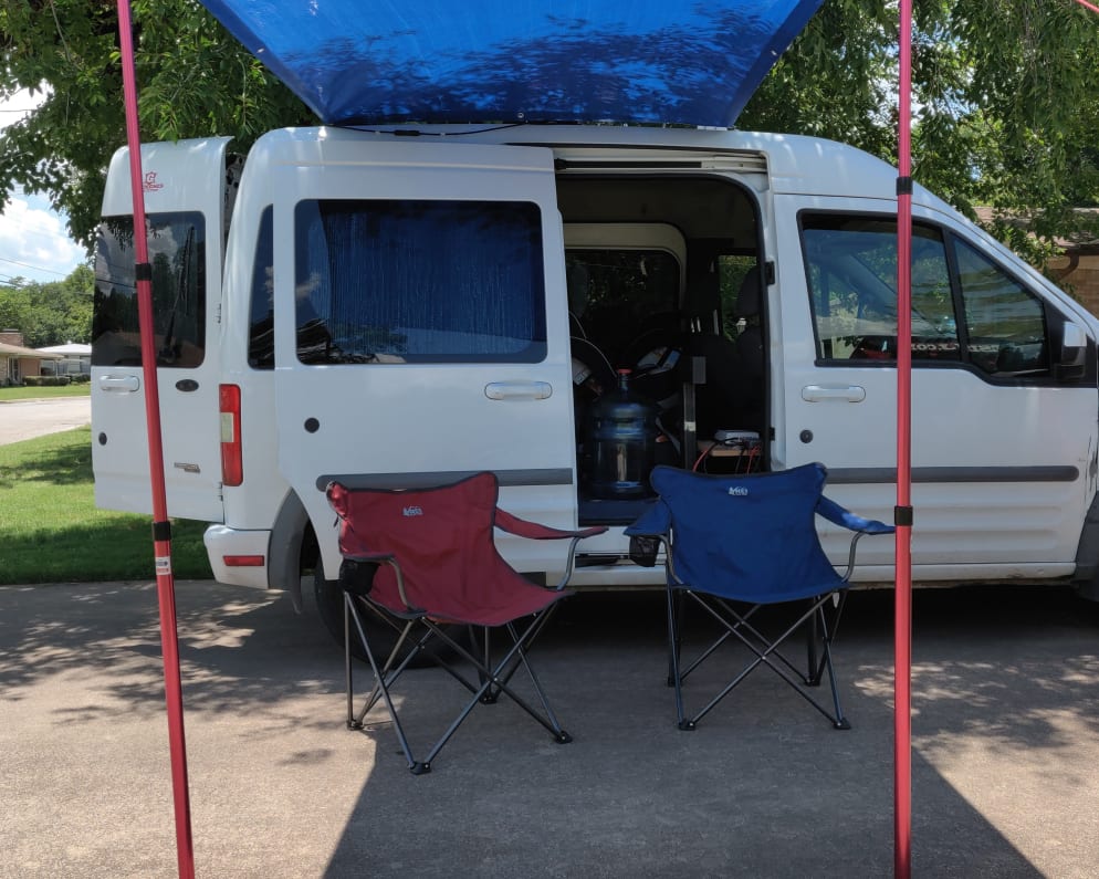 2011 Ford Transit Custom Class B for rent in River Oaks Texas