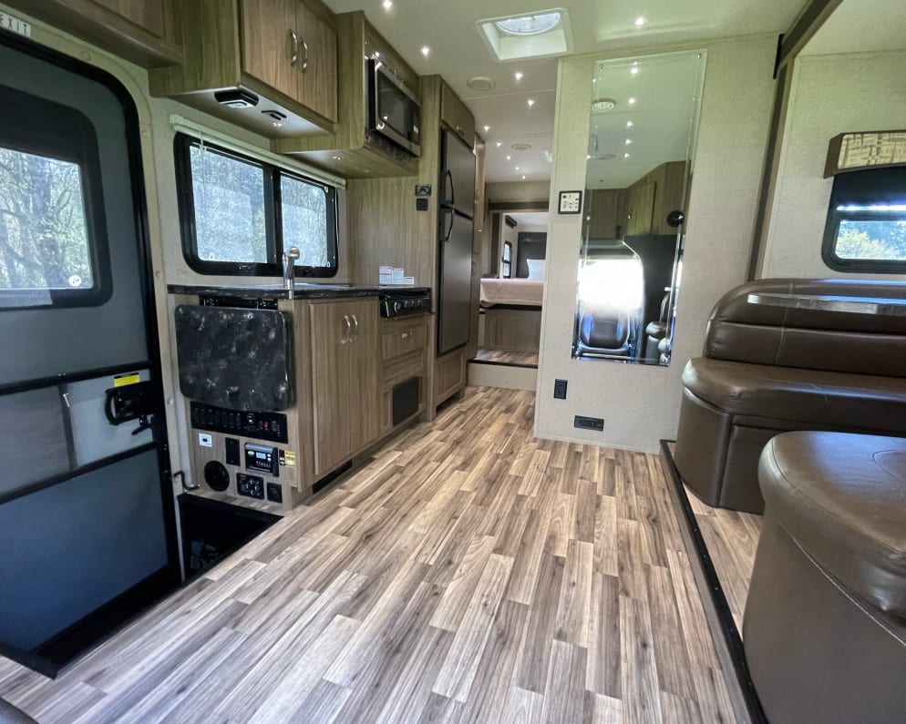 2017 Isata 3 Class C for rent in Battle Ground Washington