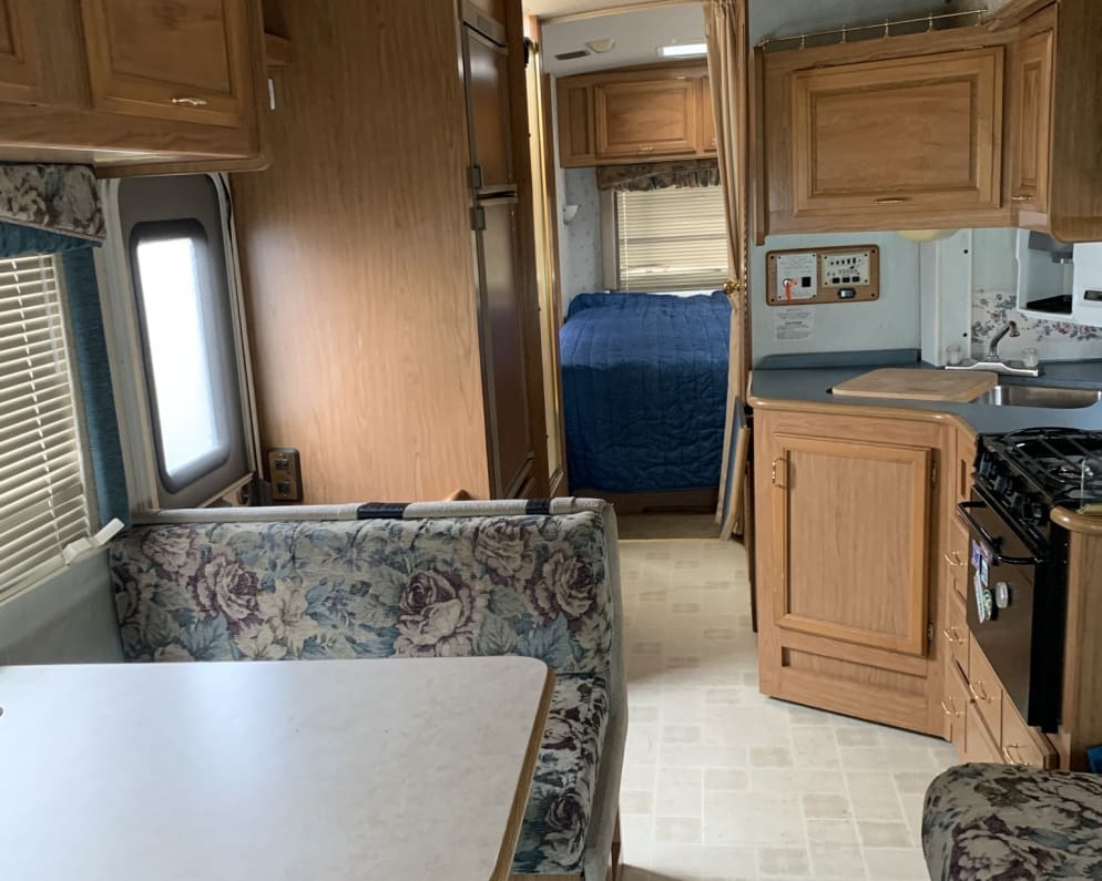 1998 Tioga  by Ford for rent in K4M 1B3