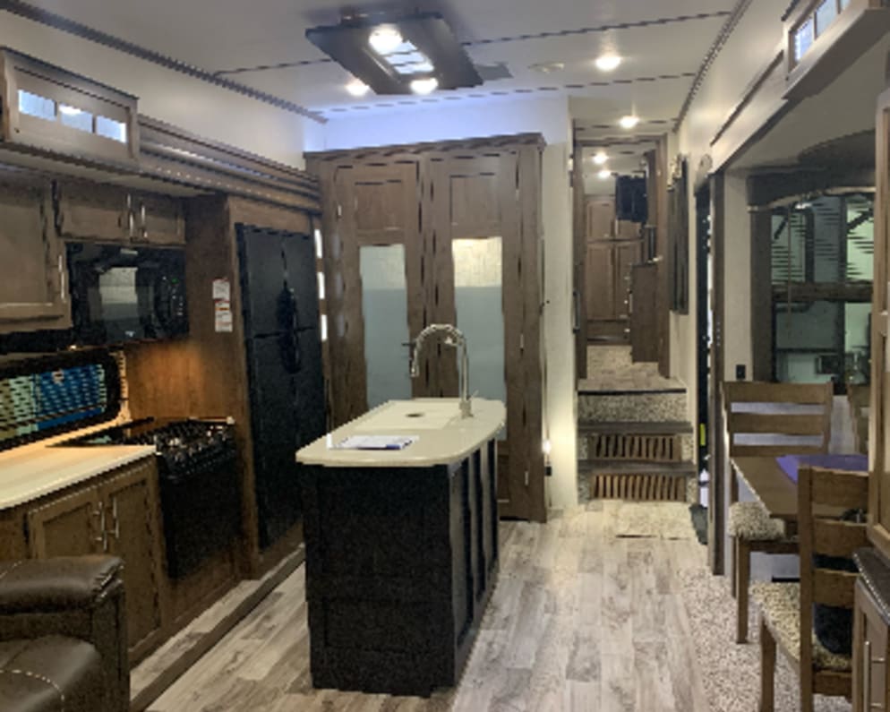 2019 Keystone RV Cougar Fifth Wheel for rent in Florissant Missouri