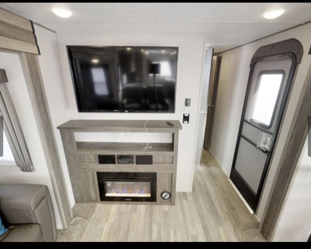 2020 Vibe  by Forest River for rent in 51560