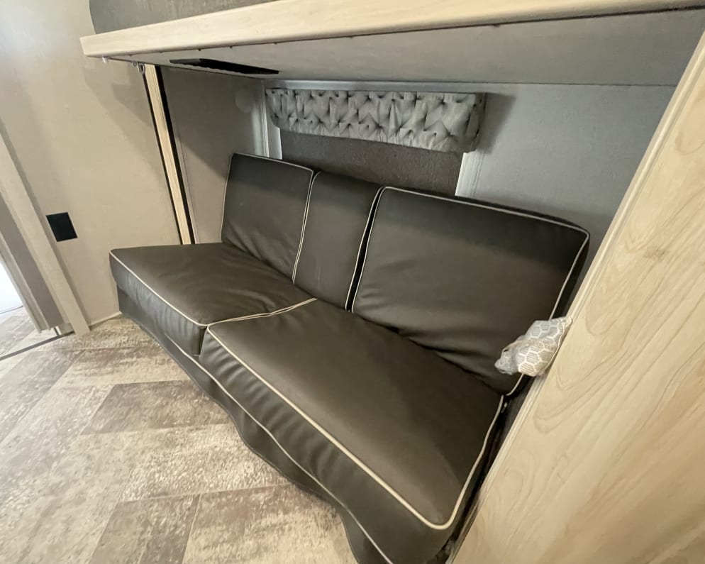 2021 Sunseeker  by Forest River for rent in 35094