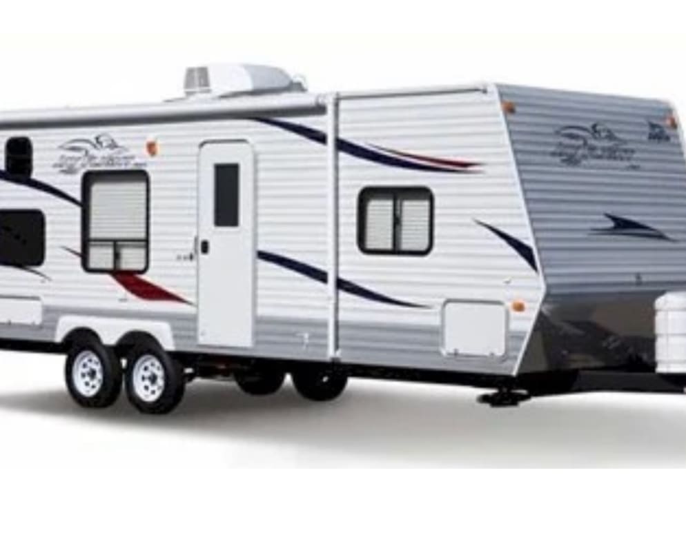 2010 Truck Camper RV for Rent in Bismarck, North Dakota