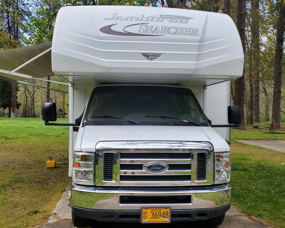 2014 Jamboree Searcher available for rent in Grants Pass Oregon