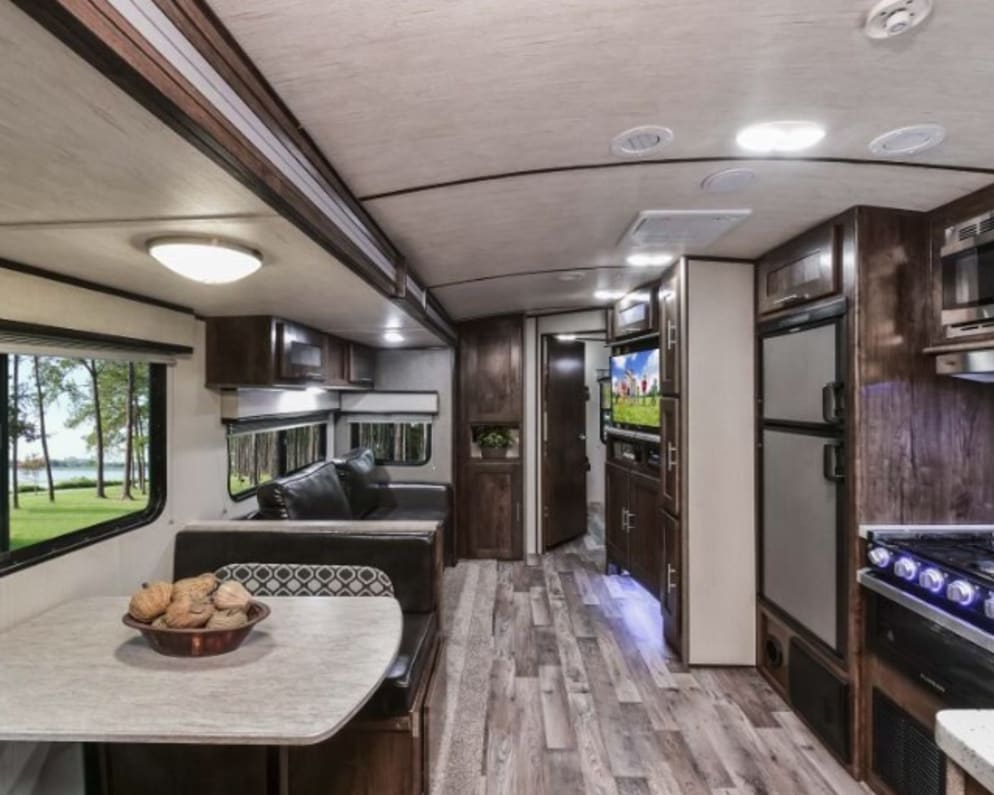 2018 Radiance Wild Cat Travel Trailer for rent in Georgina Ontario