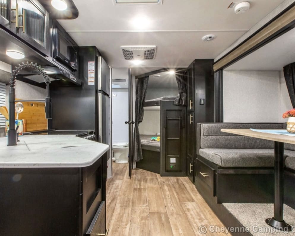 2022 Cherokee Grey Wolf  by Forest River for rent in P1H 2N5