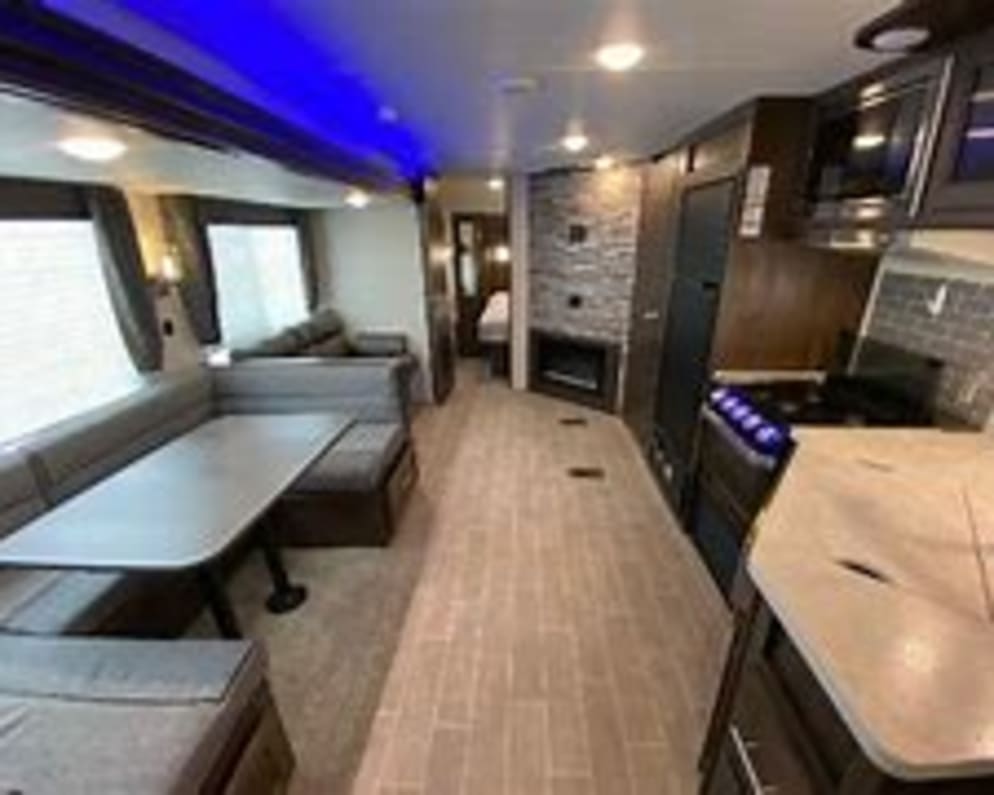 Travel Trailer RV for Rent in Belleville, Michigan