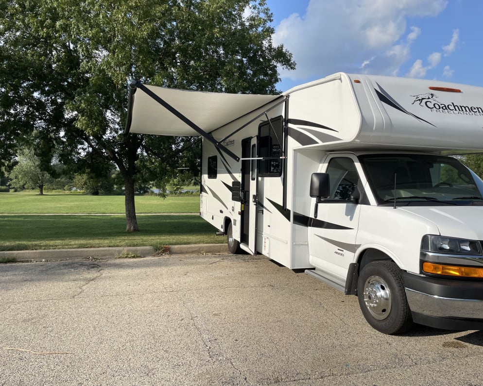 2021 Forest River Coachmen Freelander available for rent in Lombard Illinois