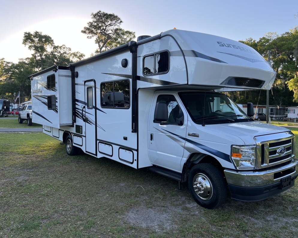 Class C RV for Rent in Moses Lake, Washington - RVUSA.com