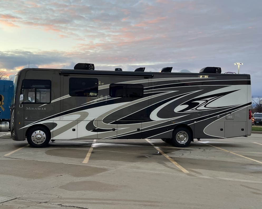 2022 Thor Miramar available for rent in Rosenberg Texas