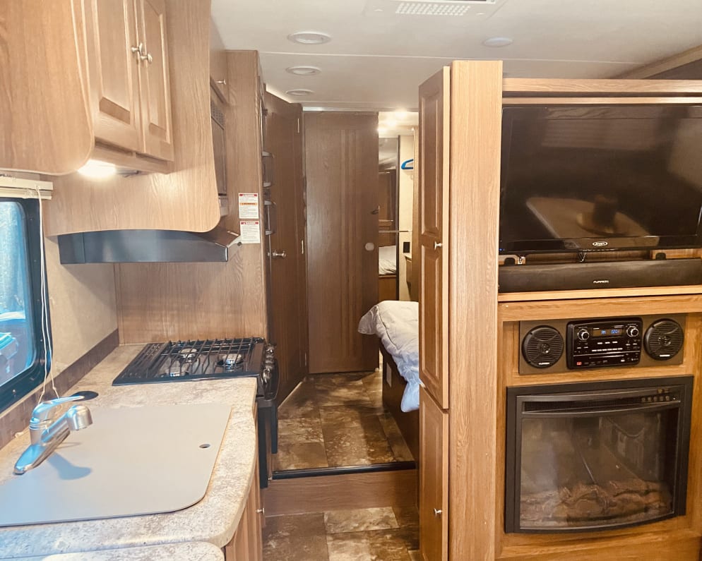 Class C RV for Rent in Johnstown, New York