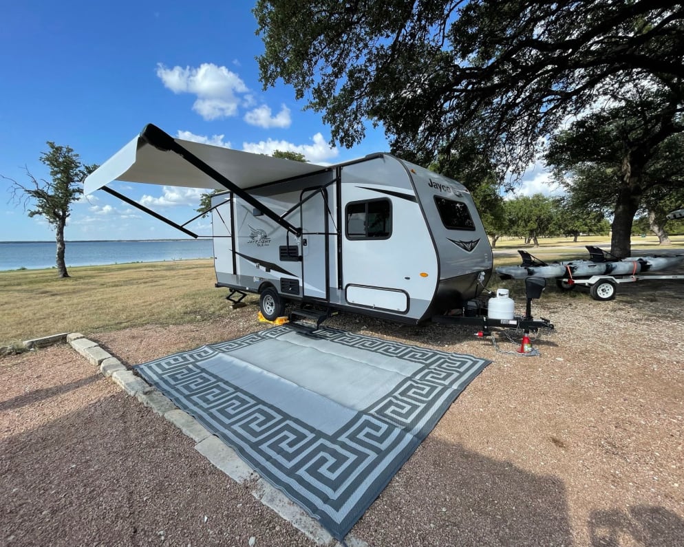 Outdoor mat included in rental.