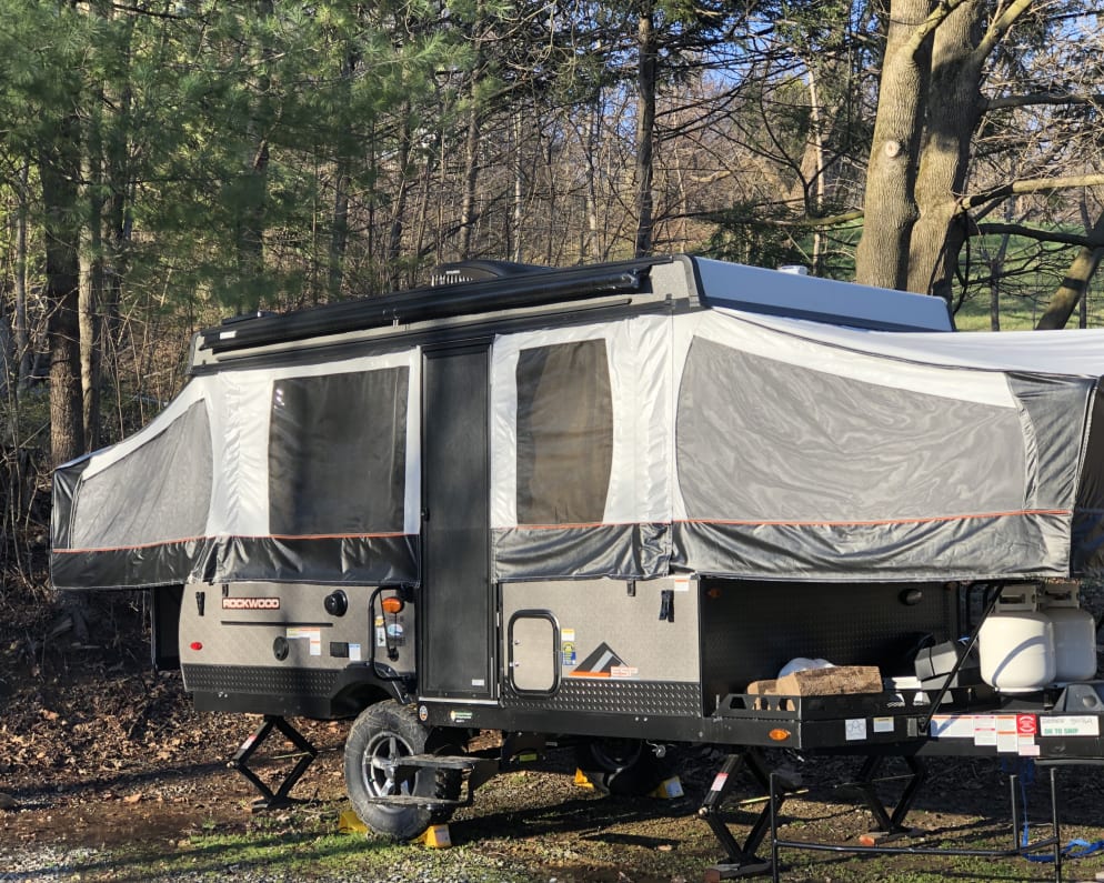 title='Email now about this 2022 Forest River Rockwood 2280bhesp Travel Trailer RV for Rent in York, Pennsylvania rental unit!'