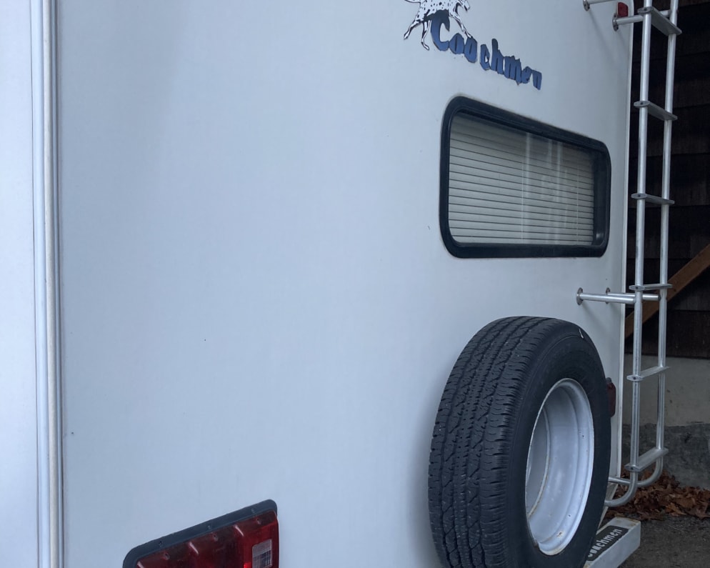 2001 Coachmen Catalina Sport Class C for rent in Sequim Washington