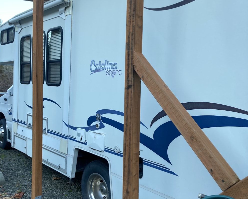 2001 Catalina Sport  by Coachmen for rent in 98382