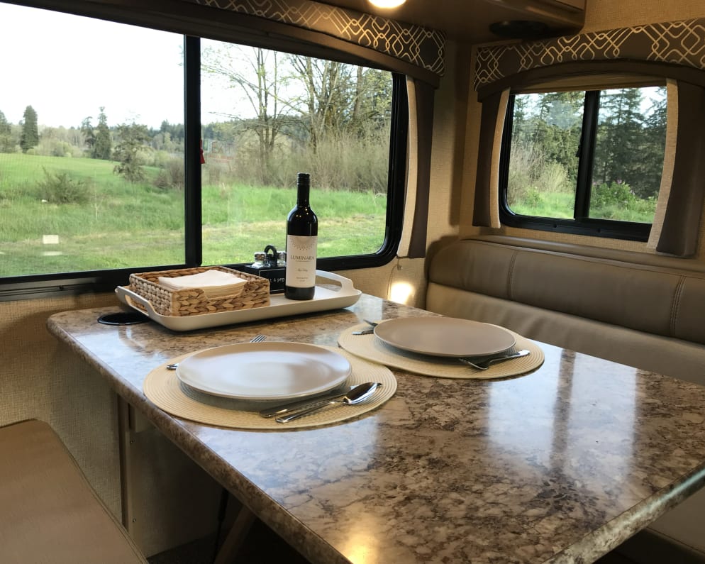 2019 Chateau  by Thor for rent in 97229