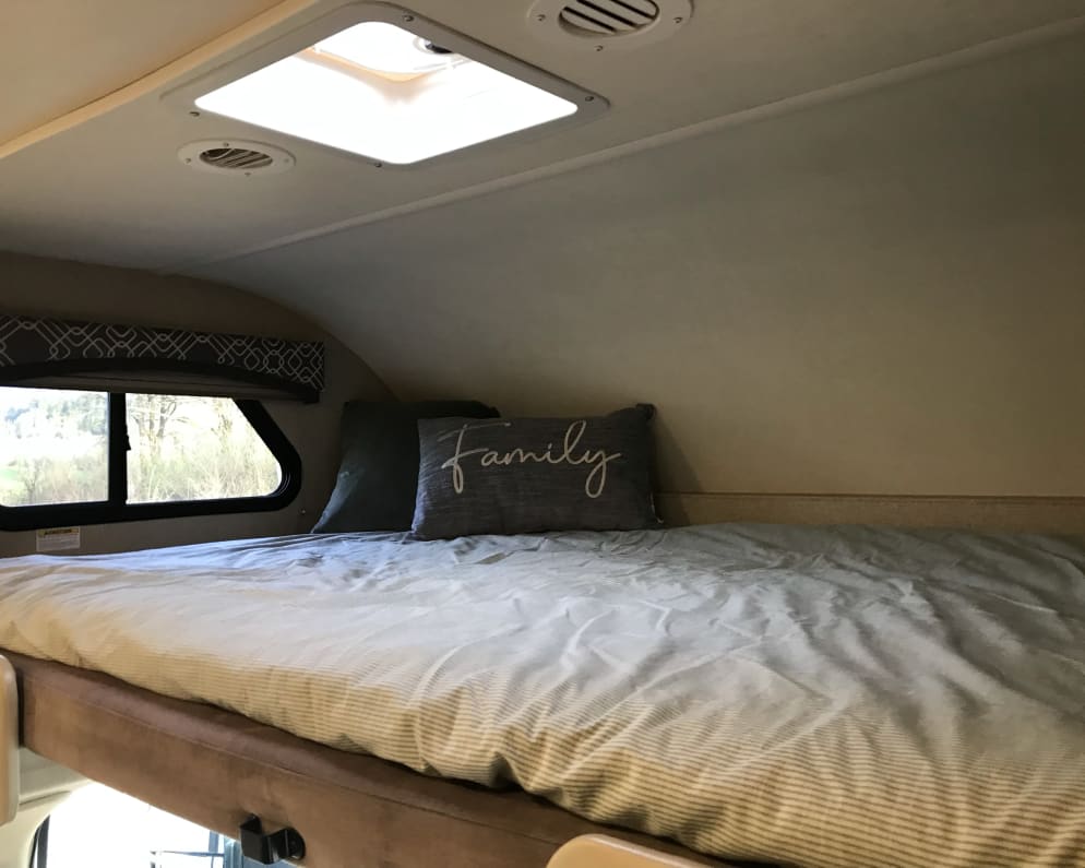 2019 Thor Chateau Class C for rent in PORTLAND Oregon