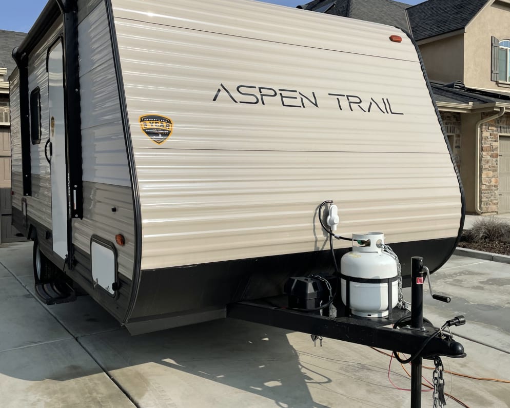 2021 Aspen Trail LE Travel Trailer for rent in Bakersfield California