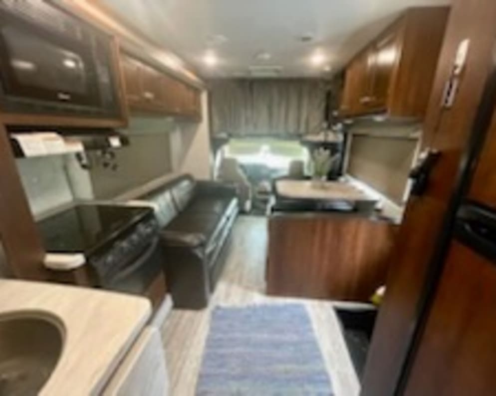 2018 Sunseeker  by Forest River for rent in 25003