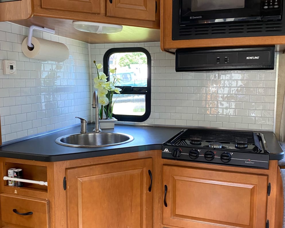 2013 Thor Majestic Class C for rent in Citrus Heights California