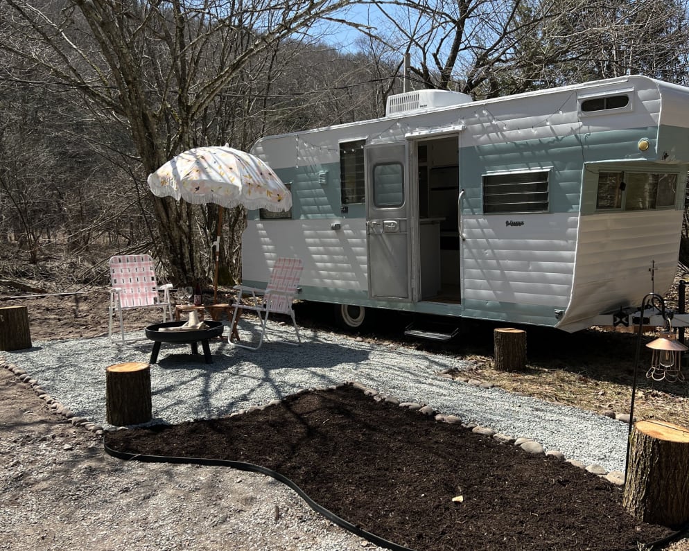 1964 Travel Trailer RV for Rent in Livingston Manor, New York